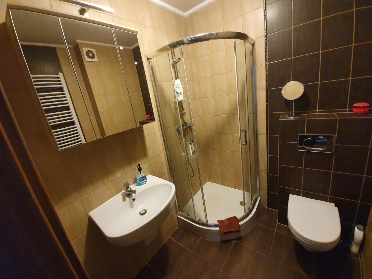 Apartamenty Walowa 11 Leszno  Exteriör bild